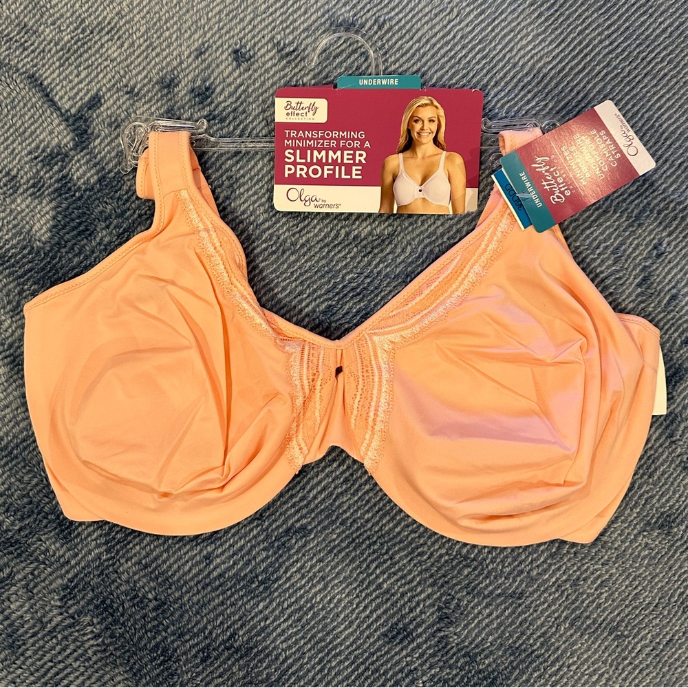 Olga Womens Butterfly Effect Minimizer Bra Style-35912 - Picture 3 of 3